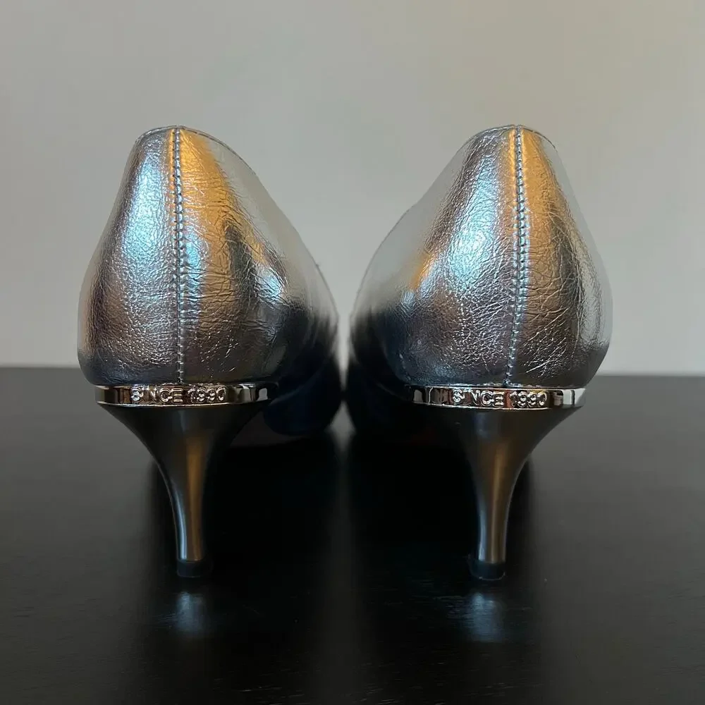 Franco Sarto Metallic Silver Pointed Toe Kitten Heel Women's Size 6M